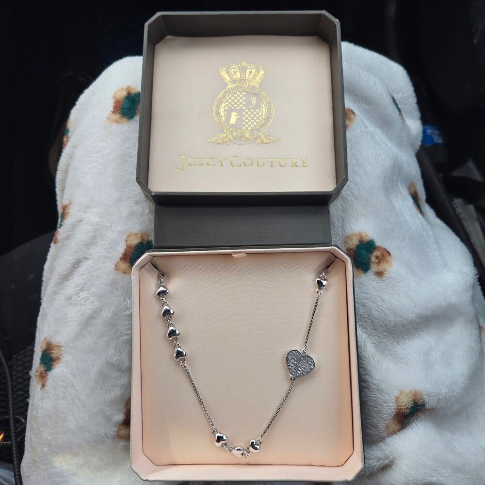 Juicy Couture "Heart By The Yard" Necklace - Silver - NWT - Retail $88